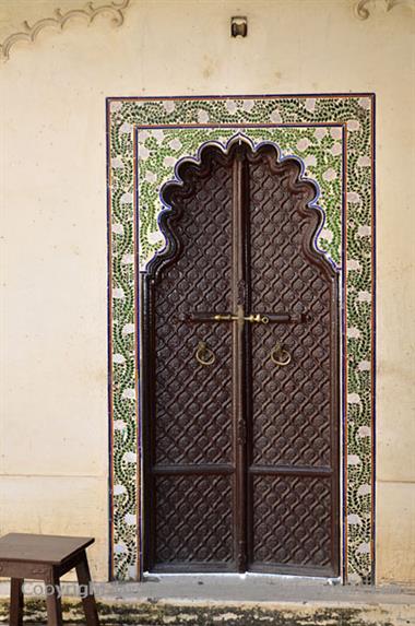 03 City-Palace,_Udaipur_DSC4351_b_H600